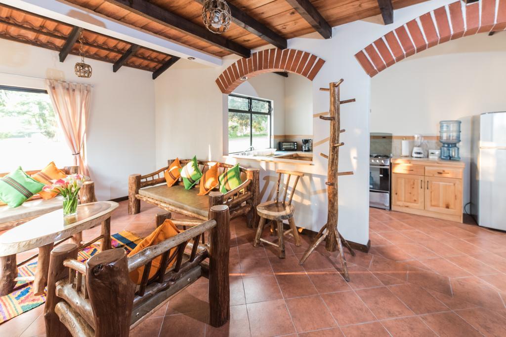 Villas Jucanya Super Higienizadas Panajachel Δωμάτιο φωτογραφία