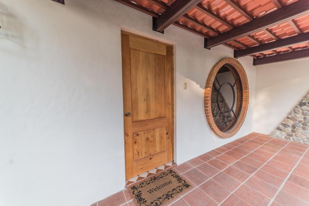 Villas Jucanya Super Higienizadas Panajachel Δωμάτιο φωτογραφία