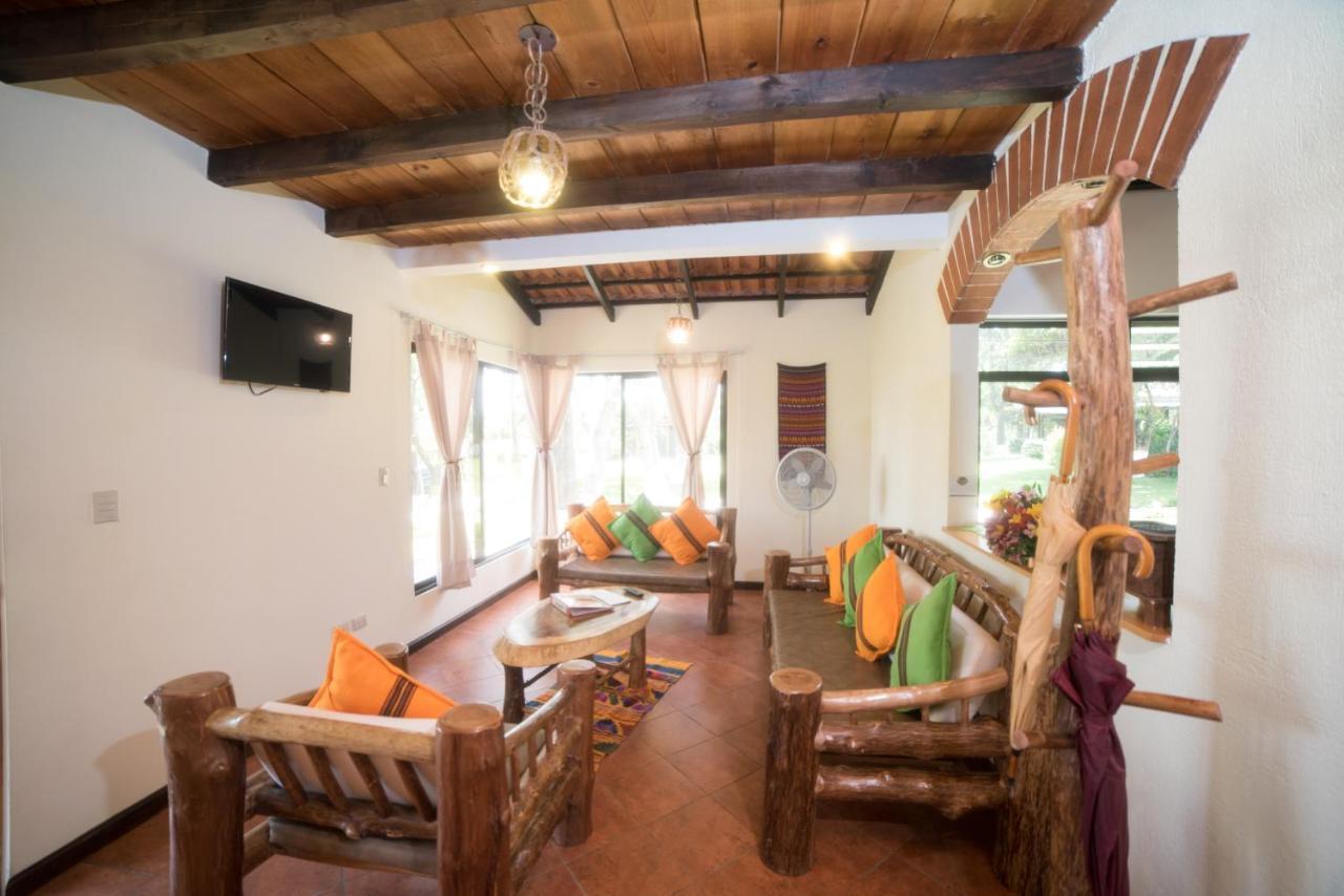 Villas Jucanya Super Higienizadas Panajachel Εξωτερικό φωτογραφία