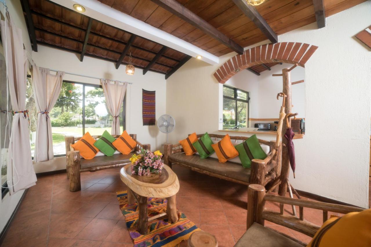Villas Jucanya Super Higienizadas Panajachel Εξωτερικό φωτογραφία