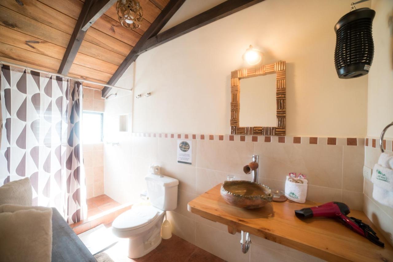 Villas Jucanya Super Higienizadas Panajachel Εξωτερικό φωτογραφία